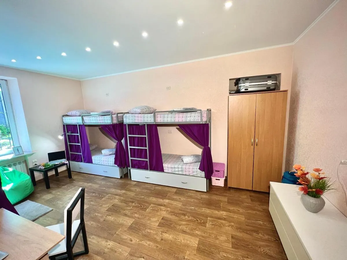 קייב Kust Hostel